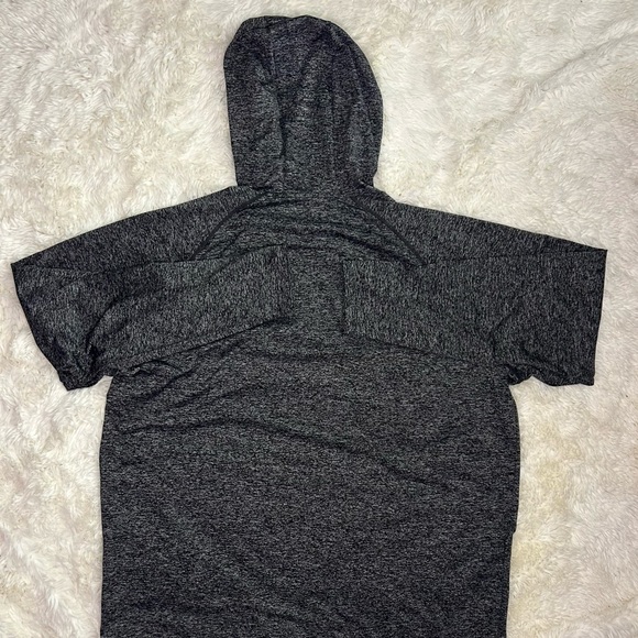 Zenjo long sleeve hooded shirt XXL stretchy and comfy - Picture 3 of 3